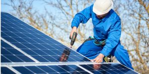 Installation Maintenance Panneaux Solaires Photovoltaïques à Chaze-Henry